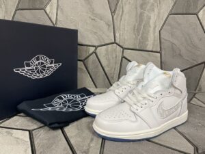 Jordan 1 Retro High Dior White